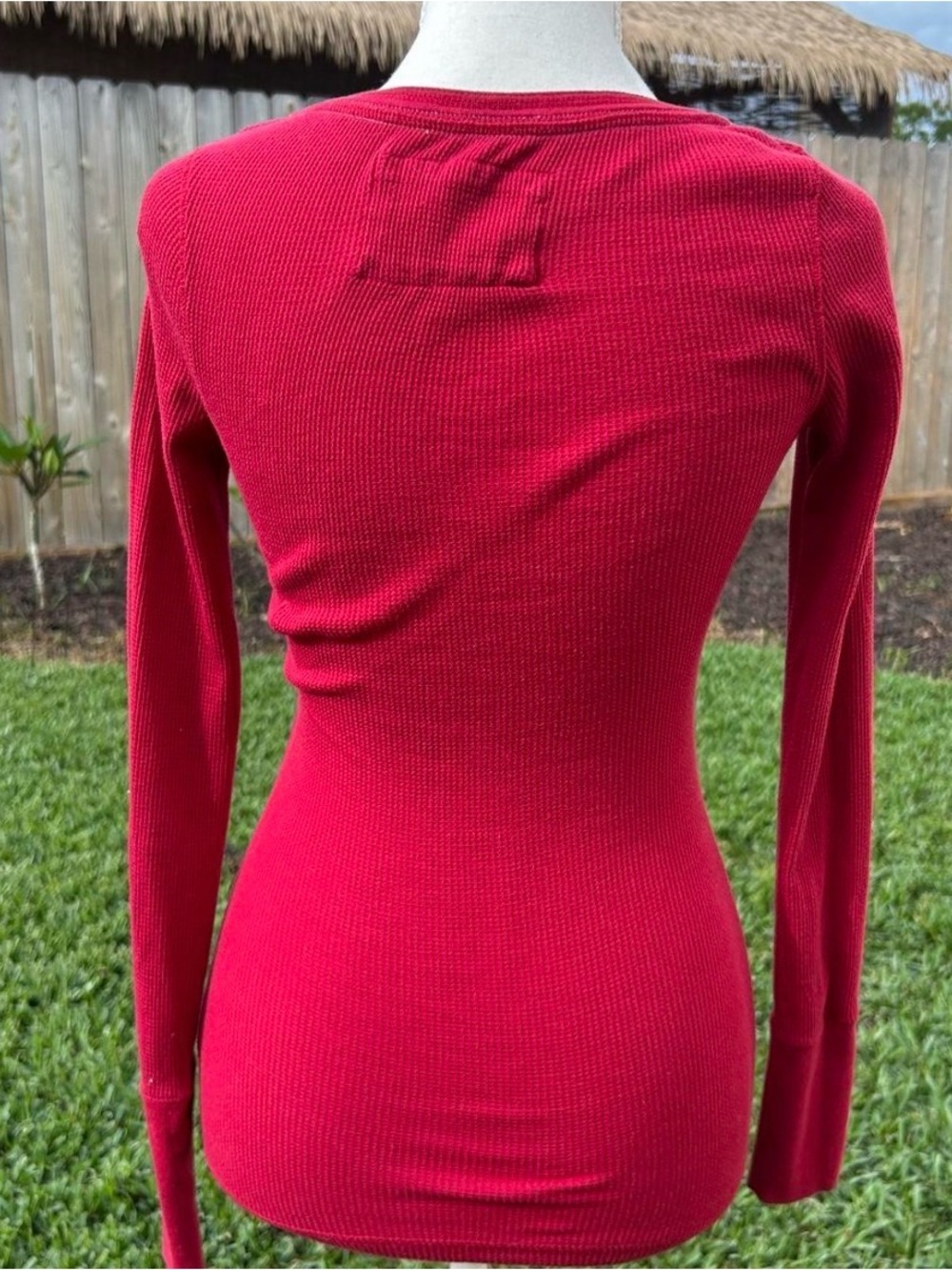 2000s Aeropostale Red long sleeve henley top W small embroidered logo Size Small - Picture 4 of 6
